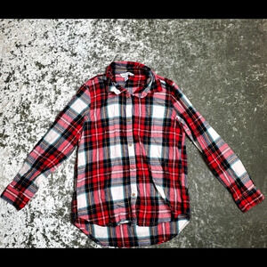 Old Navy The Classic Shirt Red Plaid Top